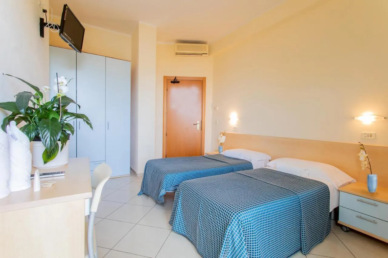 Hotel Fantasy Rimini 3*,
